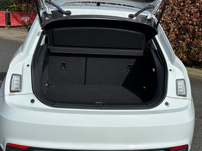 Used Audi A1 2015 for sale - 77643402: Photo 9