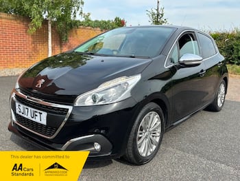 Used Peugeot 208 2017 for sale - 79629905: Photo