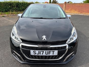Used Peugeot 208 2017 for sale - 79629905: Photo