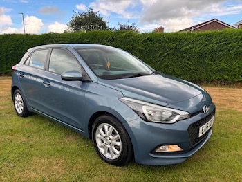 Used Hyundai i20 2016 for sale - 79371321: Photo