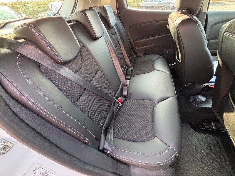 Used Renault Clio 2017 for sale - 77477904: Photo 25