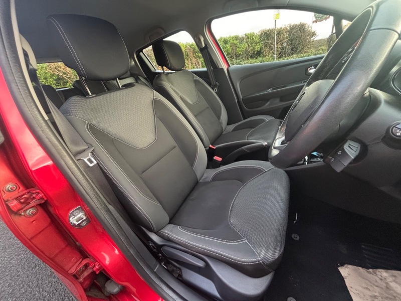 Used Renault Clio 2017 for sale - 76665915: Photo 18