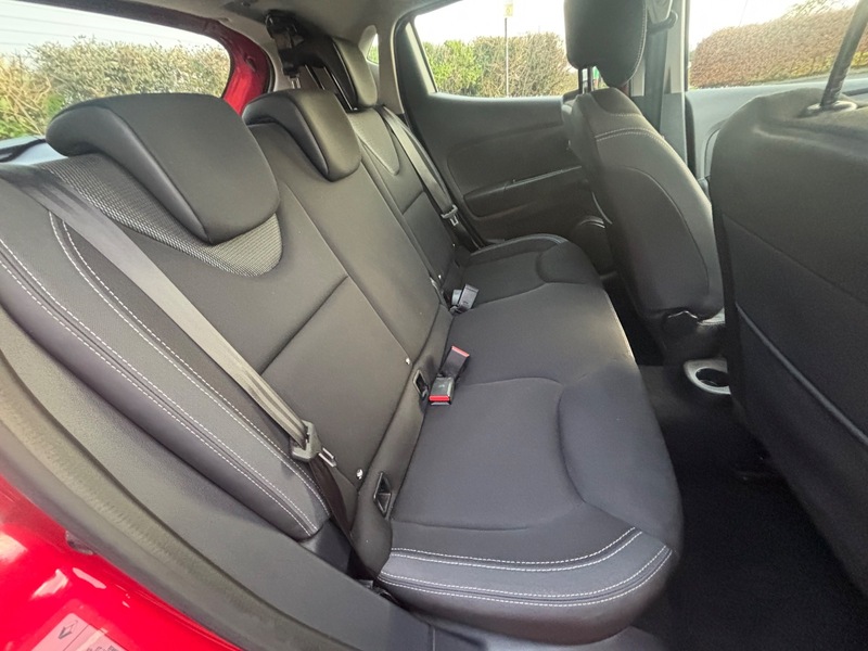 Used Renault Clio 2017 for sale - 76665915: Photo 20