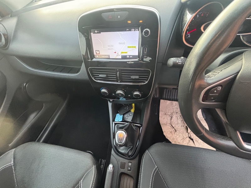 Used Renault Clio 2017 for sale - 76665915: Photo 22