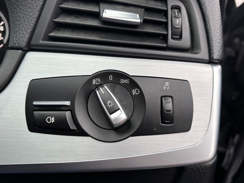 Used BMW 5 Series 2015 for sale - 76768950: Photo 24