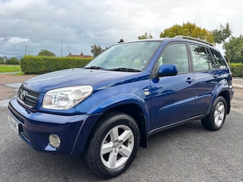 2004 - 2.0 XT4 5dr Auto