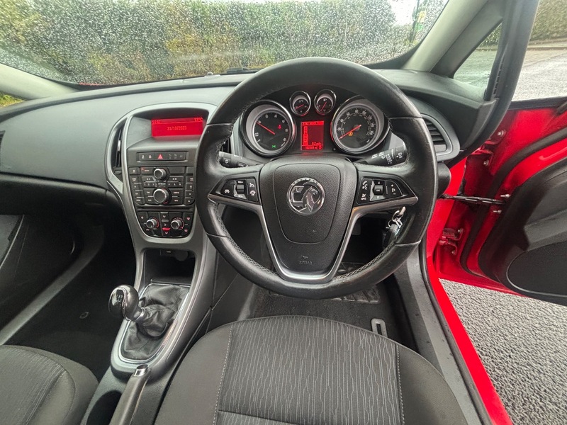 Used Vauxhall Astra 2015 for sale - 76418066: Photo 15