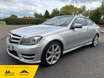 Used Mercedes-Benz C Class 2014 for sale - 79724285: Photo