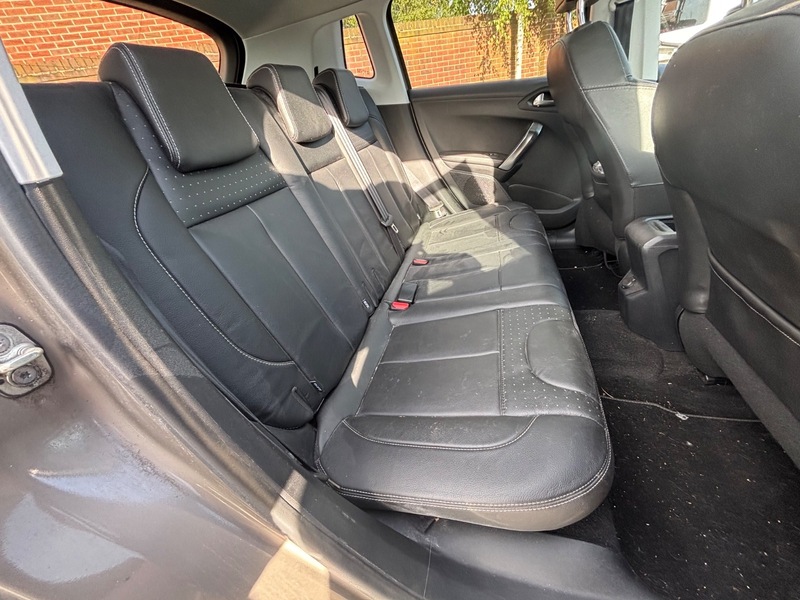 Used Peugeot 2008 2014 for sale - 76470719: Photo 10