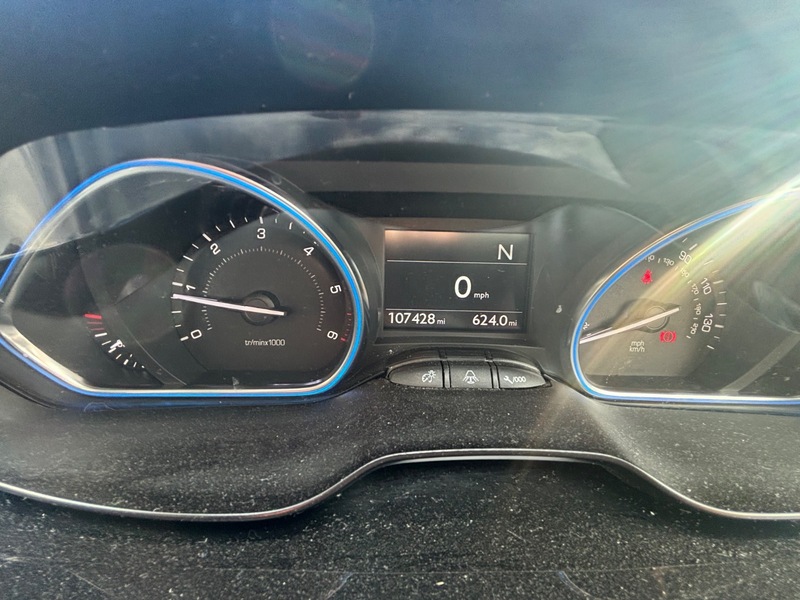 Used Peugeot 2008 2014 for sale - 76470719: Photo 12