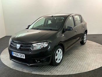 Used Dacia Sandero 2016 for sale - 78688938: Photo