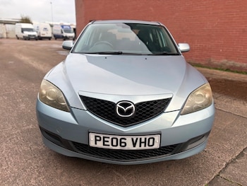Used Mazda Mazda3 2006 for sale - 76407226: Photo
