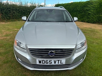 Used Volvo V70 2016 for sale - 79254739: Photo
