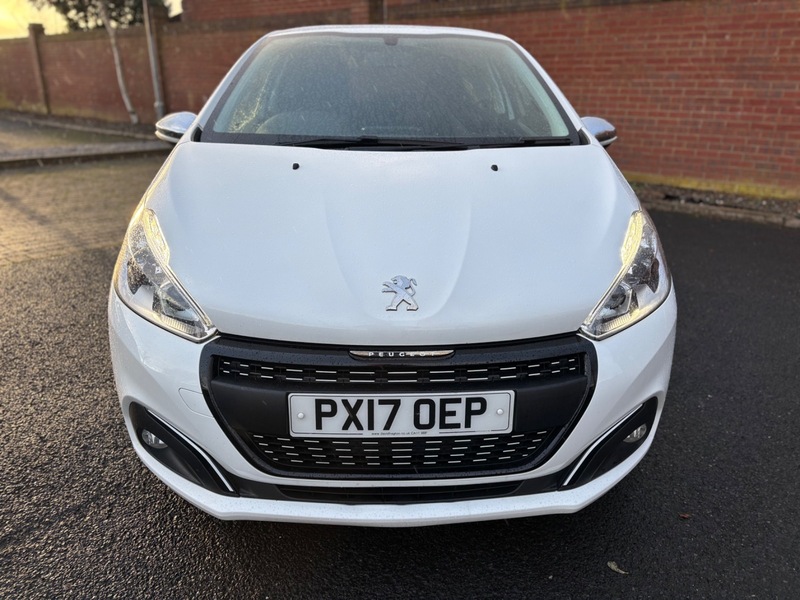 Used Peugeot 208 2017 for sale - 76798914: Photo 3
