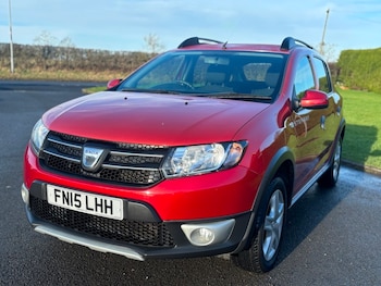 Used Dacia Sandero 2015 for sale - 77303268: Photo