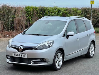 Used Renault Grand Scenic 2014 for sale - 77668154: Photo