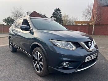 Used Nissan X-Trail 2015 for sale - 77668138: Photo