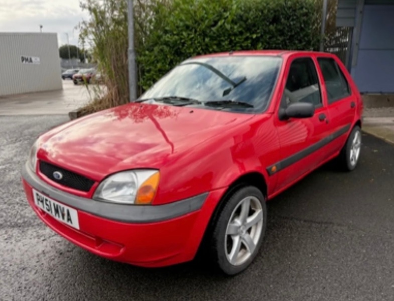 Used Ford Fiesta 2002 for sale - 76029978: Photo 1