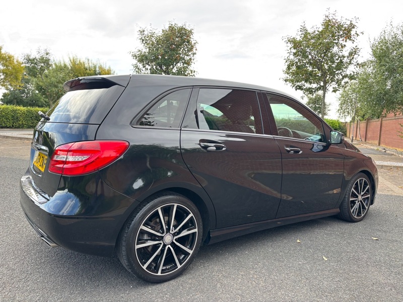 Used Mercedes-Benz B Class 2015 for sale - 77288773: Photo 8