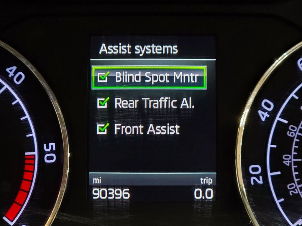 Used Skoda Superb 2018 for sale - 76029690: Photo 17