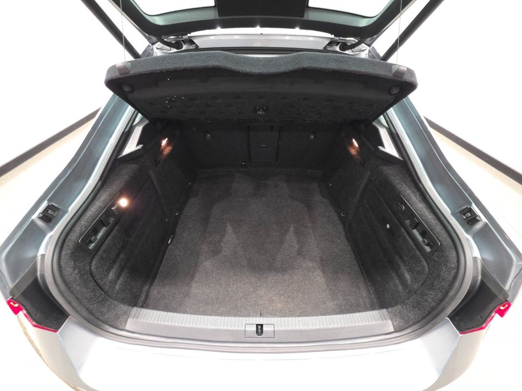 Used Skoda Superb 2018 for sale - 76029690: Photo 26