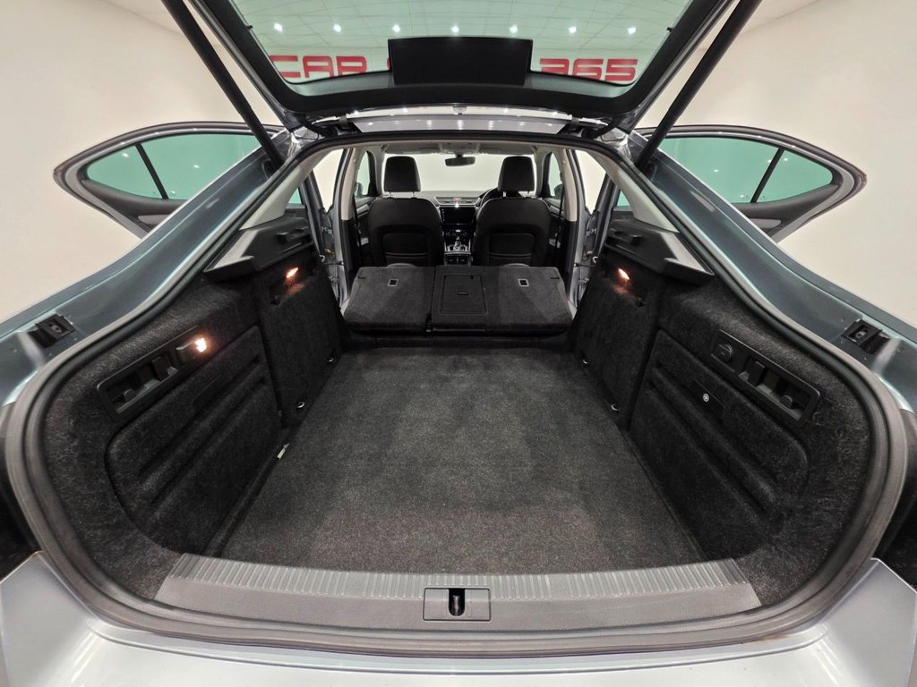 Used Skoda Superb 2018 for sale - 76029690: Photo 28