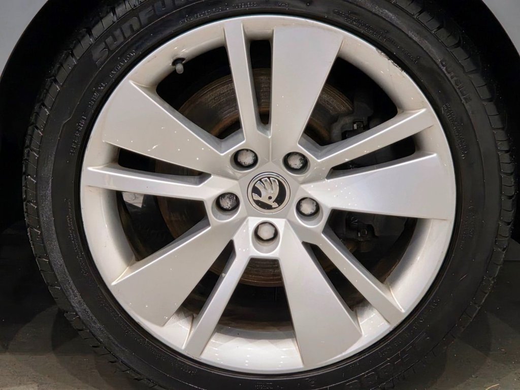 Used Skoda Superb 2018 for sale - 76029690: Photo 30