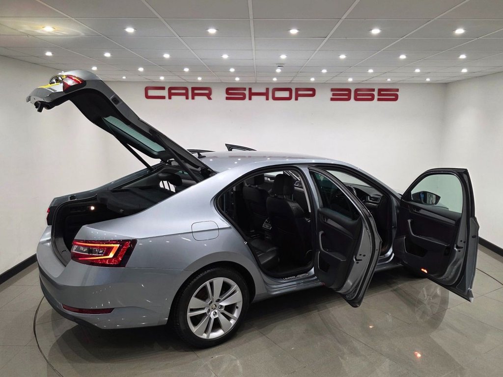 Used Skoda Superb 2018 for sale - 76029690: Photo 35