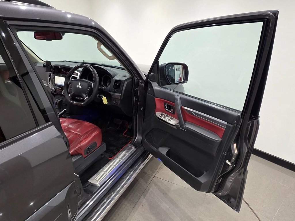 Used Mitsubishi Shogun 2016 for sale - 76559156: Photo 40