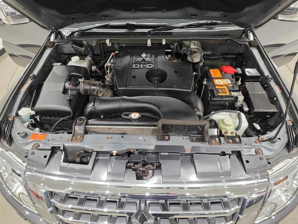 Used Mitsubishi Shogun 2016 for sale - 76559156: Photo 42