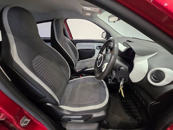 Used Renault Twingo 2016 for sale - 75628300: Photo