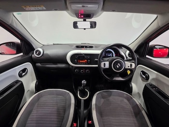 Used Renault Twingo 2016 for sale - 75628300: Photo