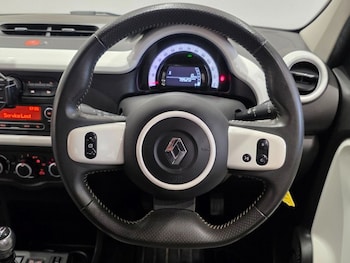 Used Renault Twingo 2016 for sale - 75628300: Photo