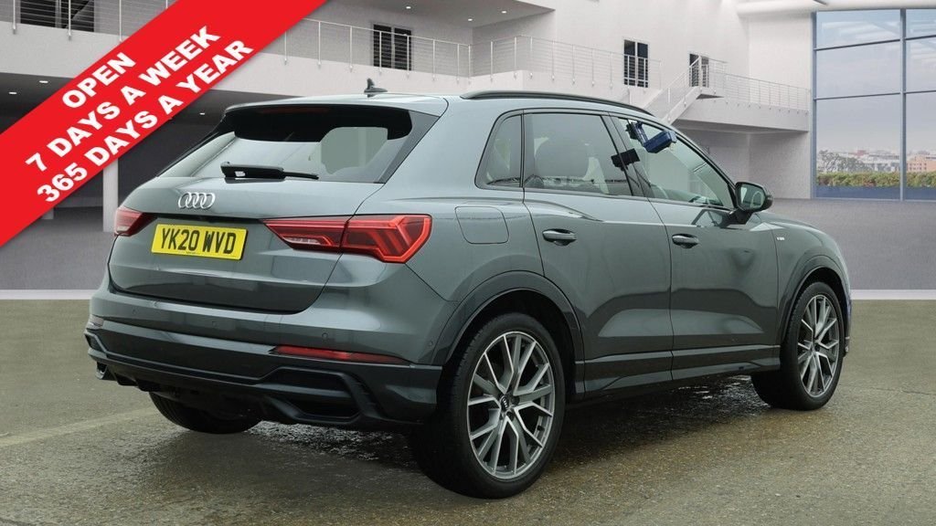 Used Audi Q3 2020 for sale - 77936646: Photo 2