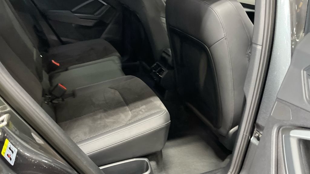 Used Audi Q3 2020 for sale - 77936646: Photo 4