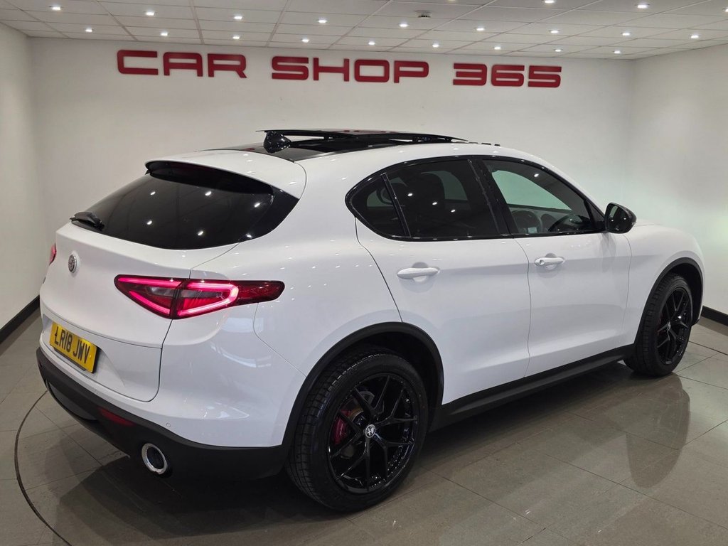 Used Alfa Romeo Stelvio 2018 for sale - 76118839: Photo 12