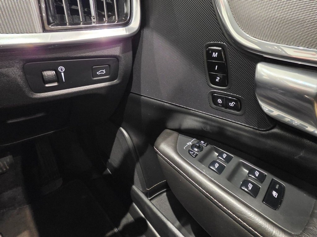 Used Volvo V90 2017 for sale - 76048410: Photo 24