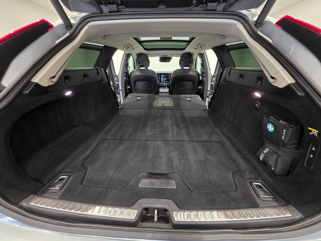 Used Volvo V90 2017 for sale - 76048410: Photo 29