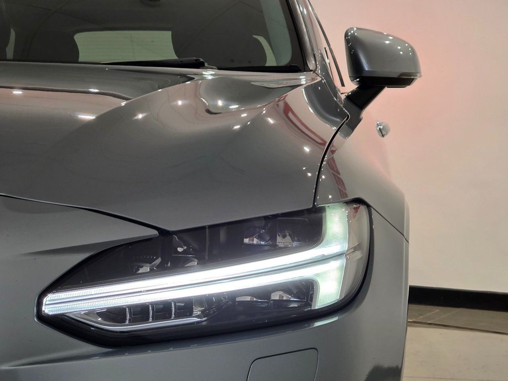 Used Volvo V90 2017 for sale - 76048410: Photo 32