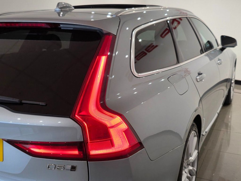 Used Volvo V90 2017 for sale - 76048410: Photo 34