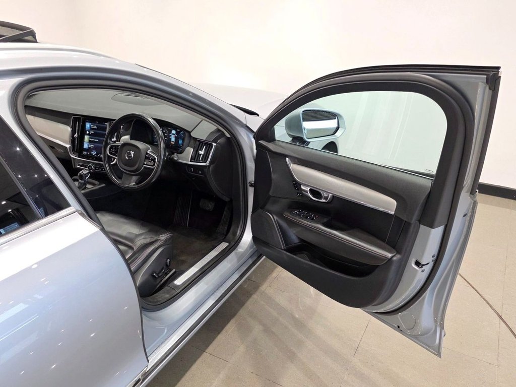 Used Volvo V90 2017 for sale - 76048410: Photo 41