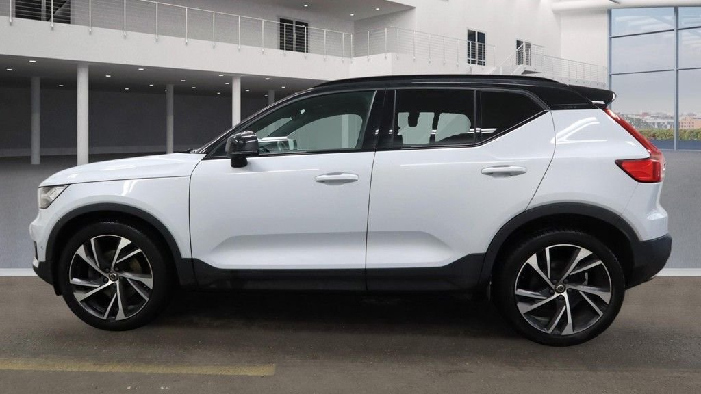 Used Volvo XC40 2019 for sale - 77792309: Photo 9