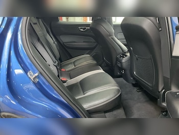 Used Volvo XC60 2019 for sale - 78444582: Photo