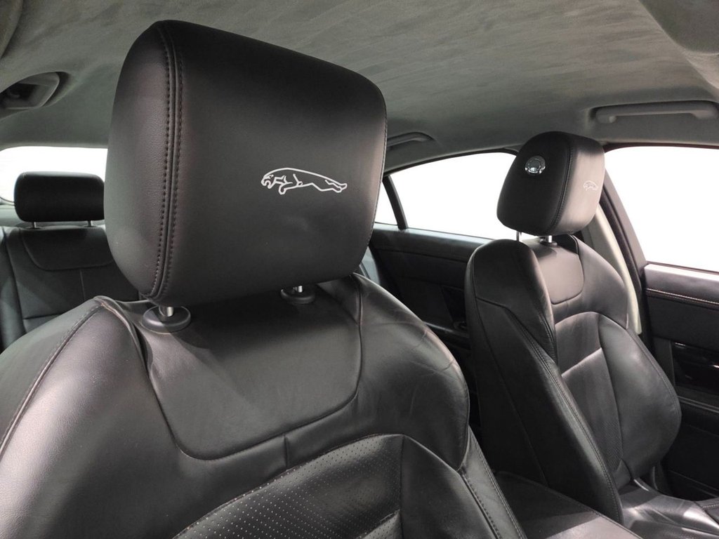 Used Jaguar XF 2012 for sale - 77792223: Photo 11