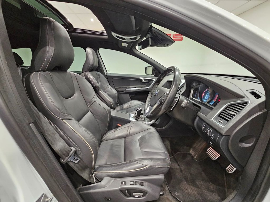 Used Volvo XC60 2014 for sale - 76074204: Photo 3