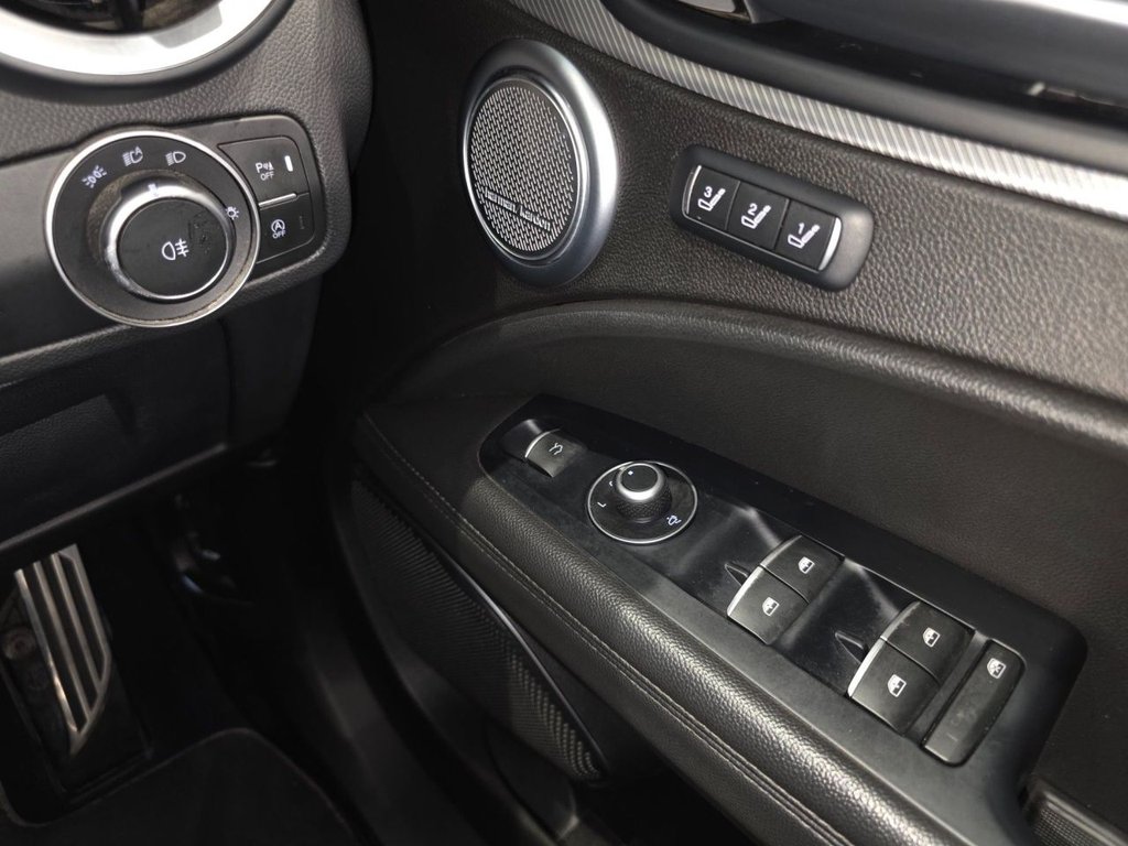 Used Alfa Romeo Stelvio 2020 for sale - 75911882: Photo 22