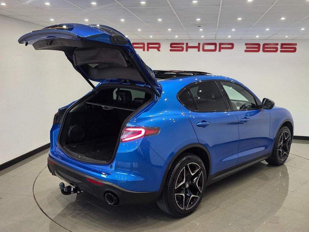 Used Alfa Romeo Stelvio 2020 for sale - 75911882: Photo 33