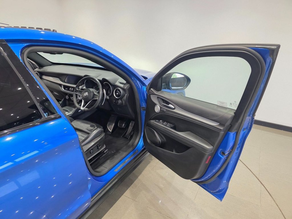 Used Alfa Romeo Stelvio 2020 for sale - 75911882: Photo 36
