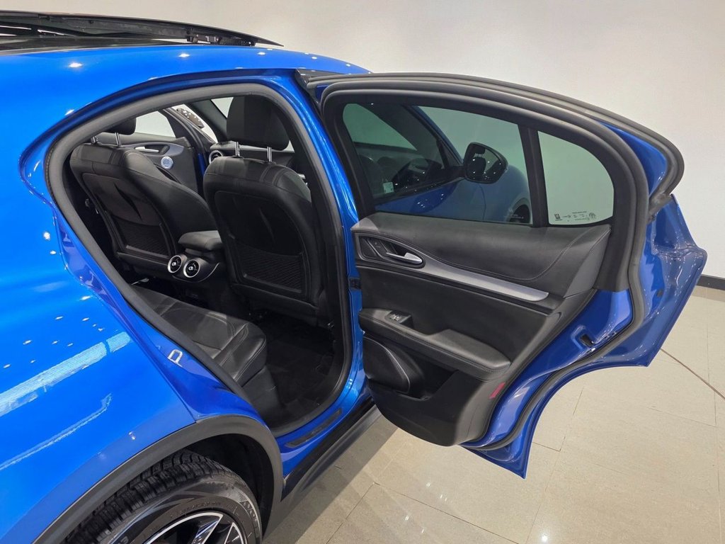 Used Alfa Romeo Stelvio 2020 for sale - 75911882: Photo 37