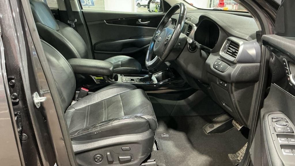 Used Kia Sorento 2016 for sale - 76547191: Photo 5